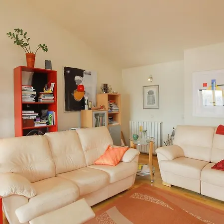 Two-bedroom In Pula/istrien 17434 Appartamento Vintijan